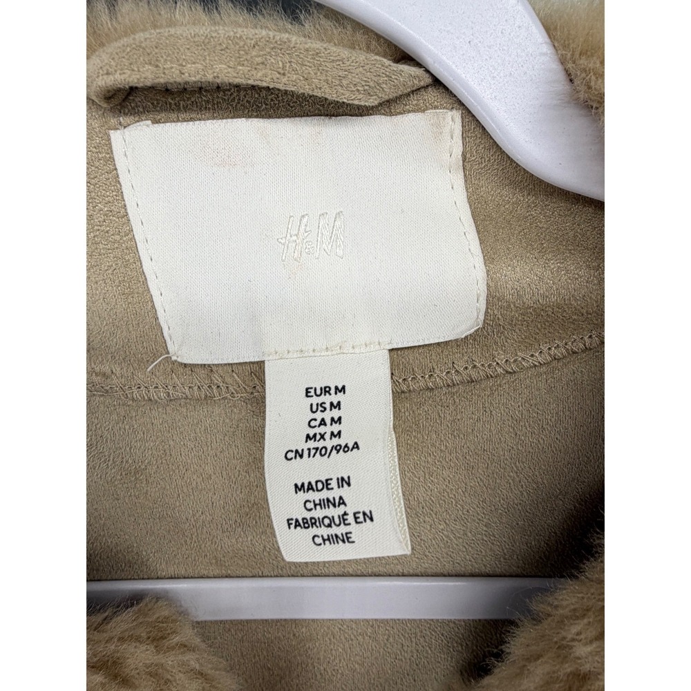 H&M Women Coat Tan Beige Teddy Faux‎ Fur Hook Eye Closure Medium - Picture 3 of 7